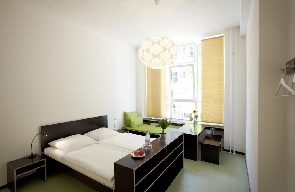 Huettenpalast Berlin Szoba fotó